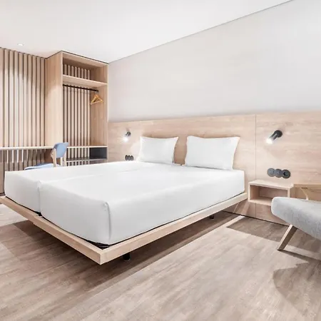 Moov Boavista Aparthotel