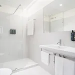 Moov Boavista Aparthotel Porto