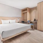 Moov Boavista Aparthotel Porto