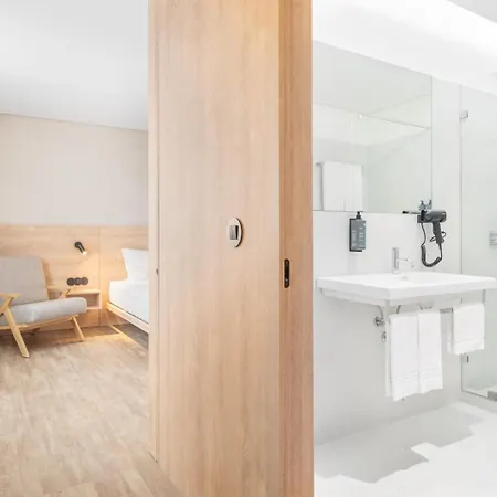 Moov Boavista 3* Oporto
